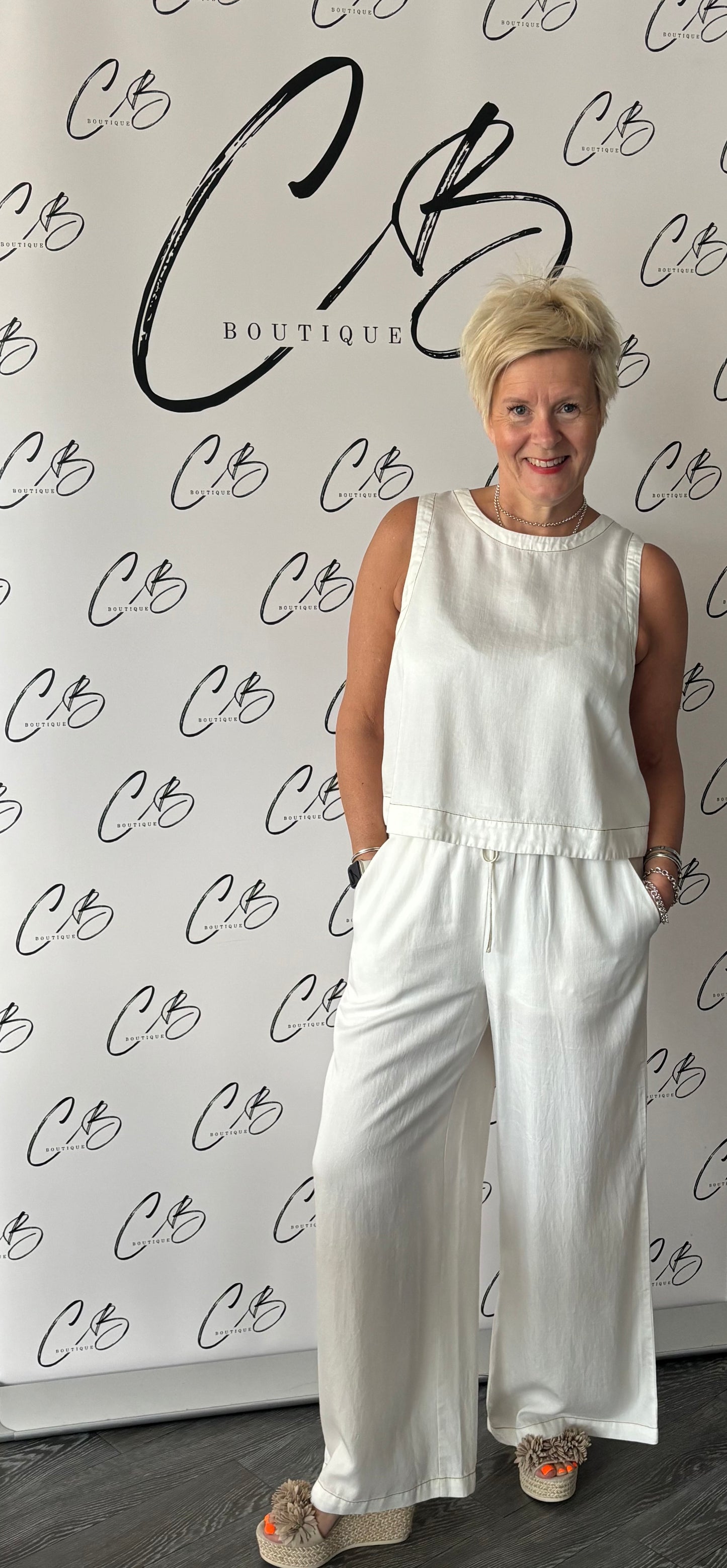 Copacabana Shell Top (White)