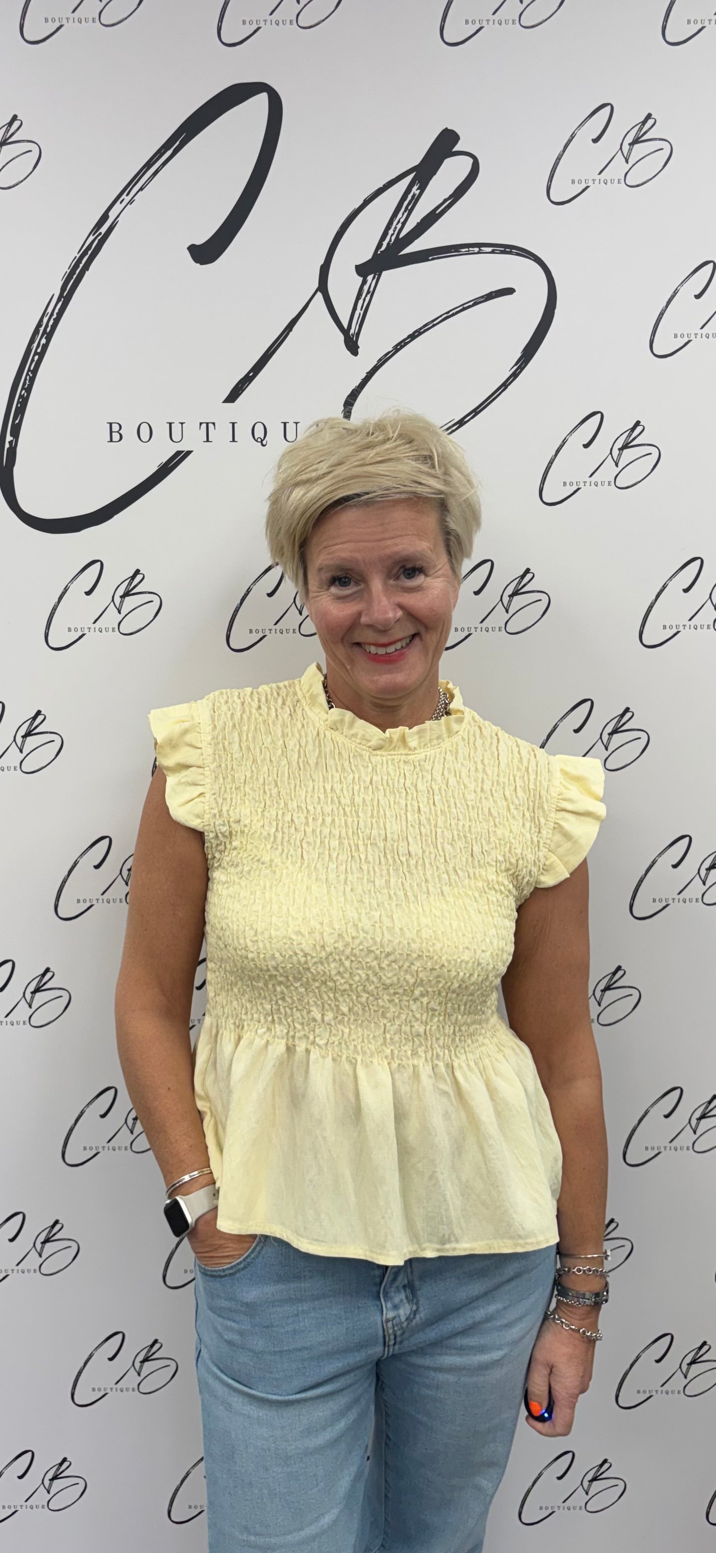Grace smocked top Lemon