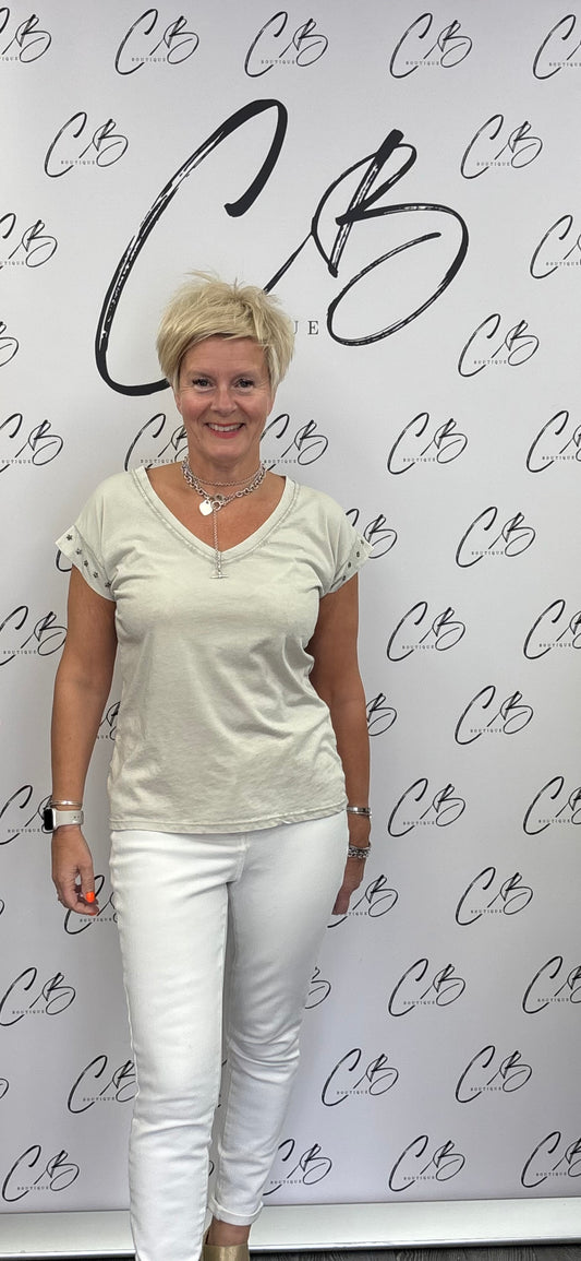 Oyster studded T shirt