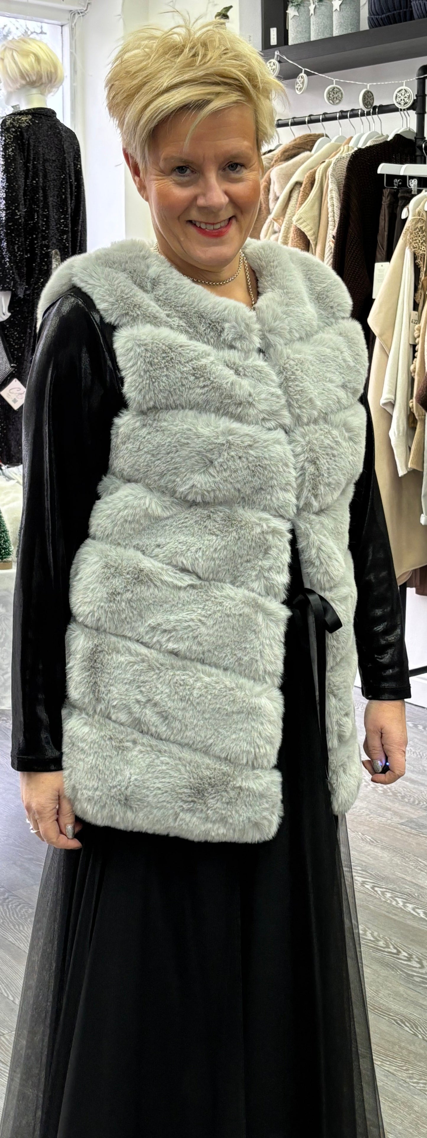 Long Faux Fur Gillet - Silver