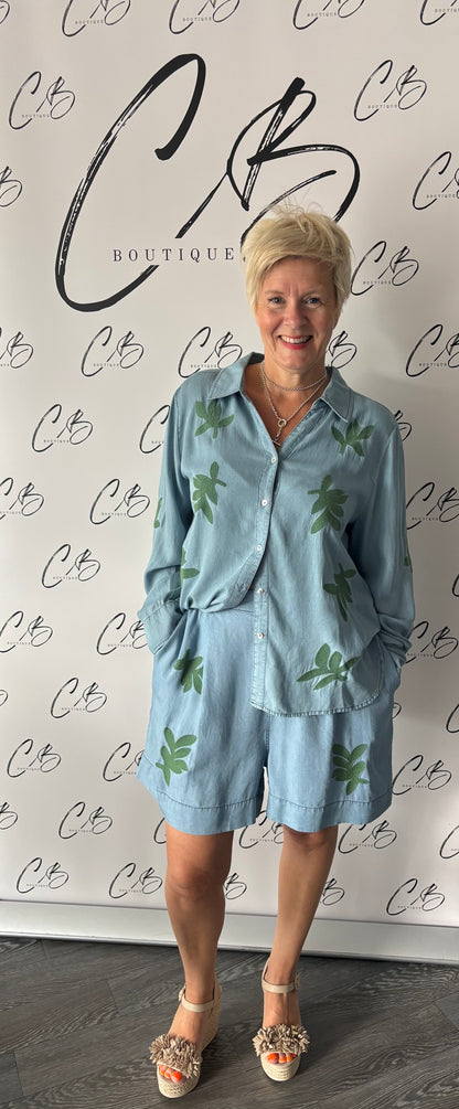 Daria Lyocell Shorts (Leaf Mid Wash)