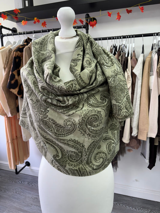 Green paisley Scarf