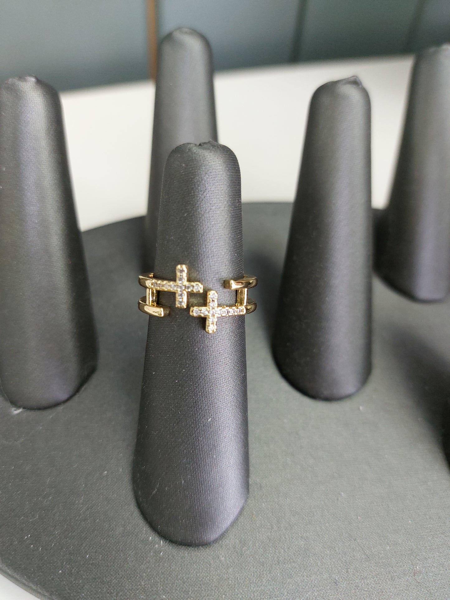Cruz Ring