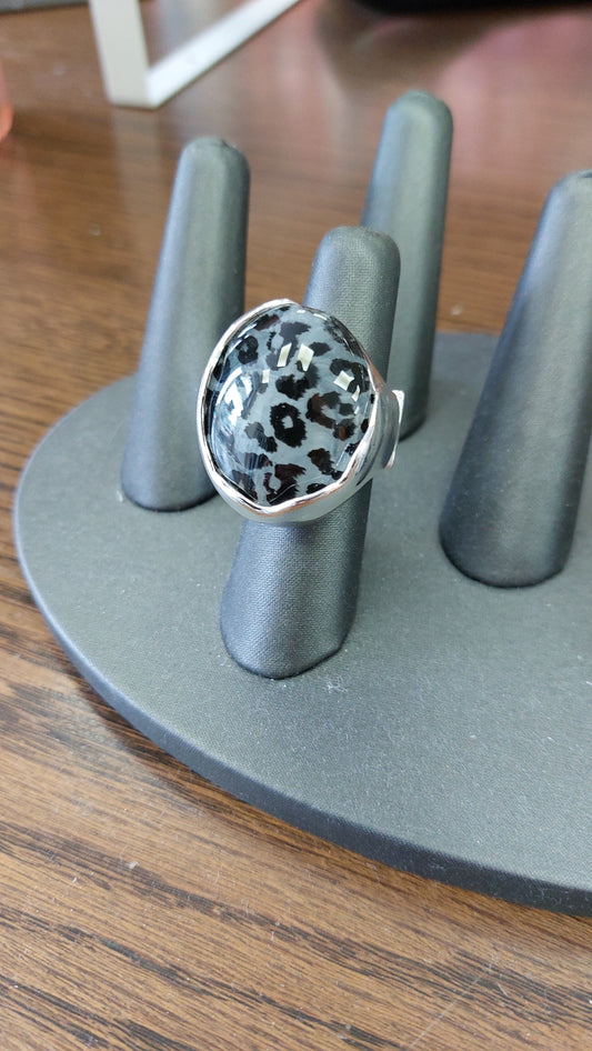 Leopard Print Stone Ring